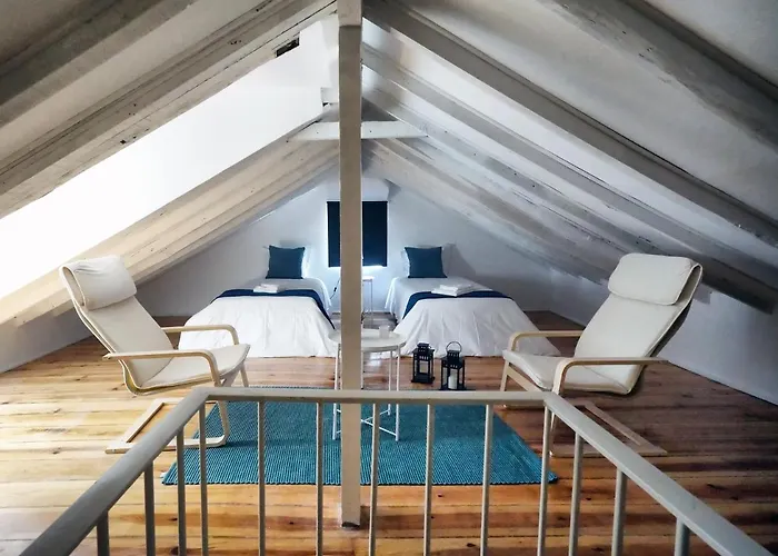 Alfama Historical 3 Bedroom Duplex 公寓