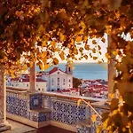 Alfama Historical 3 Bedroom Duplex Лиссабон